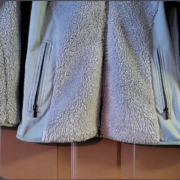 Columbia Ladies Jacket Size Small - Picture 2 of 6